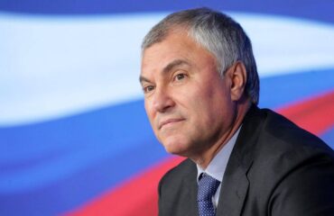 Аппарат Госдумы призвали вакцинироваться от COVID-19