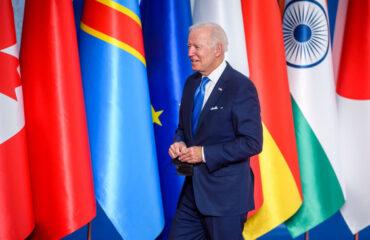 Россию и Китай не пригласили на “Саммит за демократию” по инициативе Байдена