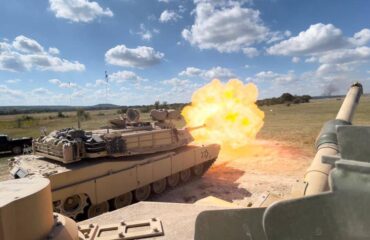 Армия США проводит испытания новых многоцелевых снарядов XM-1147 AMP 