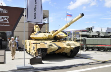 Российский комплекс активной защиты бронетехники АРЕНА-М защищает от атак Javelin & SPIKE 