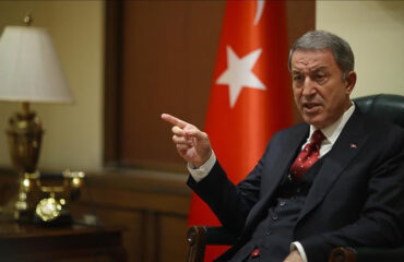 Министр обороны Турции Хулуси Акар сделал провокационные заявления в адрес Греции и Франции