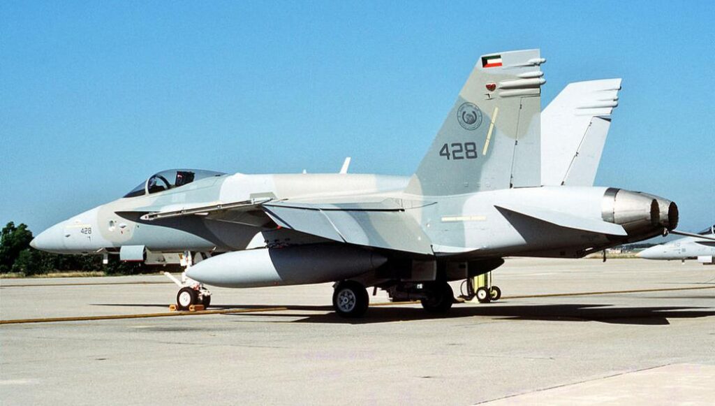 Малайзия планирует получить от Кувейта 34 списанных F/A-18