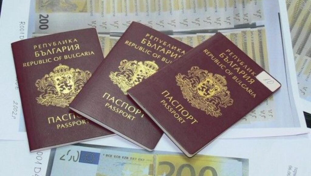“Маленький албанский бизнес”: болгарские паспорта за 20 000 евро