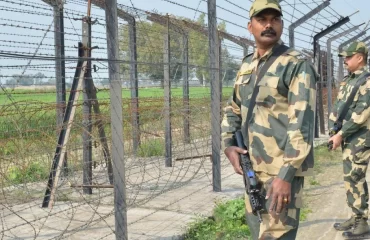 Индия обеспокоена ситуацией на границе с Китаем и Пакистаном 