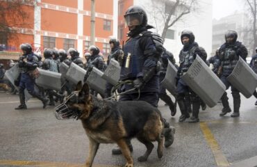 Токаев о вооруженных террористах в Казахстане: Мы должны их убивать”