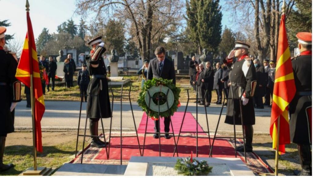 В Скопье почтили память первого президента Северной Македонии Киро Глигорова