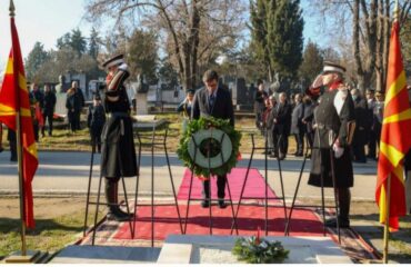 В Скопье почтили память первого президента Северной Македонии Киро Глигорова