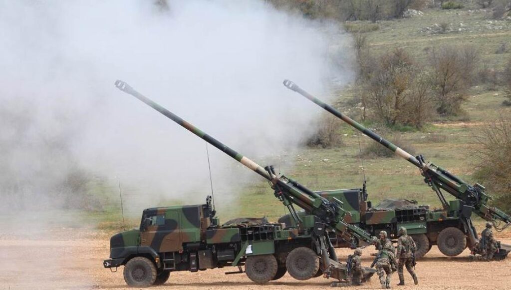 CAESAR: выстрел на 46 км управляемыми боеприпасами M982 Excalibur