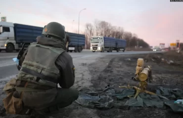 Информационная война: западные и российские СМИ дают кардинально противоположную информацию о событиях на Украине