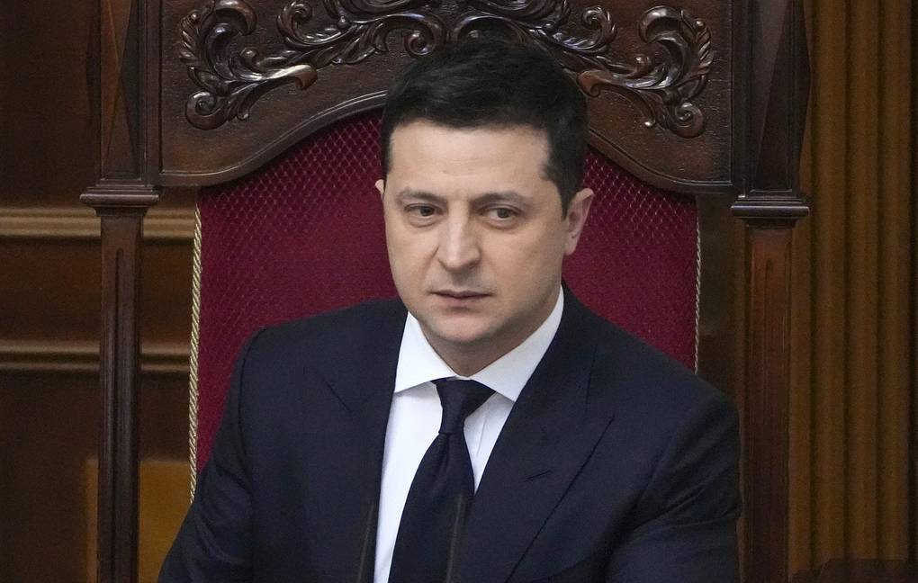 Зеленский: “Настал решающий момент, чтобы раз и навсегда закрыть многолетнюю дискуссию и принять решение о членстве Украины в ЕС”