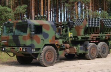 Польша, испытывая навязчивый страх перед Россией, ищет способы минного заграждения