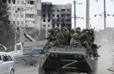 В центре Мариуполя идут бои против украинских националистов