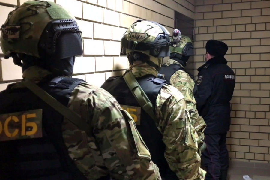 ФСБ впервые с начала военной операции на Украине арестовала гражданин России по подозрению в госизмене