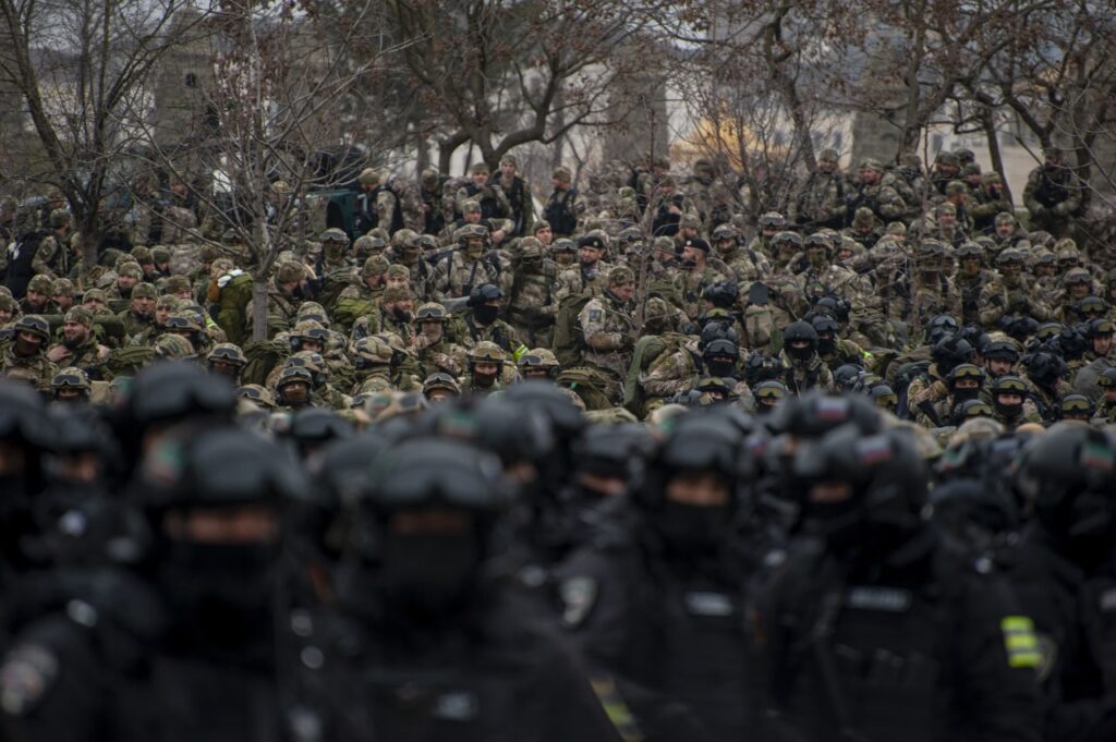 Батальон добровольцев из Чечни прибыл на Украину