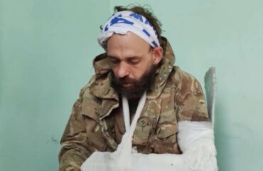 В соцсетях появилось видео допроса британского военнопленного российскими войсками 