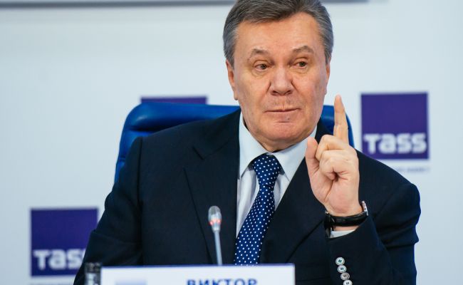 Янукович предупредил об угрозе слияния Украины с Польшей