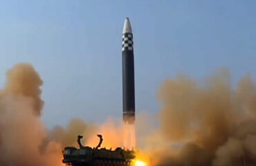 В КНДР запущена предположительно баллистическая ракета