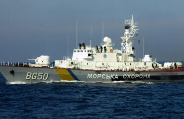 Минобороны России сообщило об уничтожении корвета ВМС Украины проекта 1241 в районе Одессы