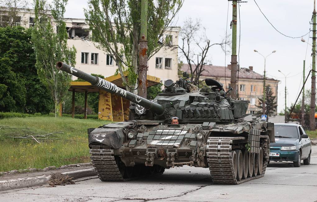 Освоить боевую машину: как экипажи БМП тренируются на полигоне в зоне спецоперации
