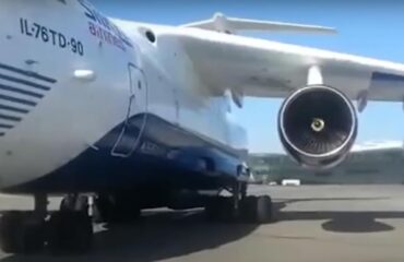 Первый Ил-96-400М с моторами ПС-90А готовится покинуть сборочный ангар