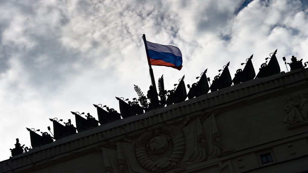 МО РФ: украинские боевики остановлены огнем в 30-40 километрах от переправ через Днепр у Херсона
