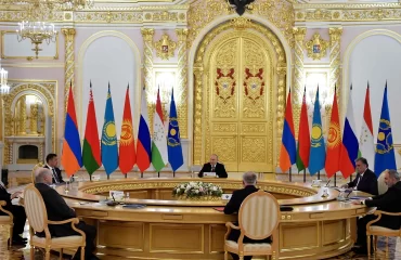 В Ереване стартовало совместное заседание глав МИД, Минобороны и секретарей совбезов ОДКБ