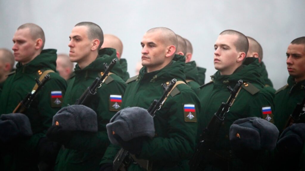 МО РФ сообщило о завершении осеннего призыва на срочную военную службу