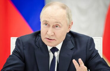 Путин поддержал продолжение контактов с Киевом на рабочем уровне